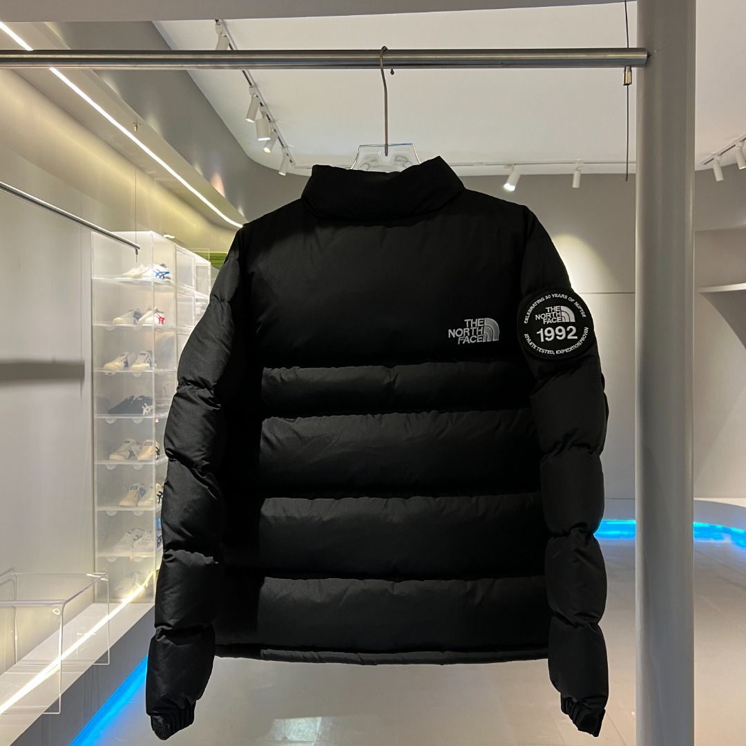 ザ・ノースフェイス「The North Face」1992 30th Anniversary スリーブパッチ ダウンジャケット