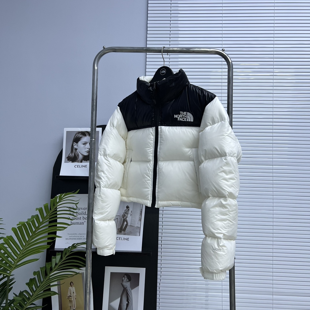 ザ・ノースフェイス「The North Face」ショートダウンジャケット