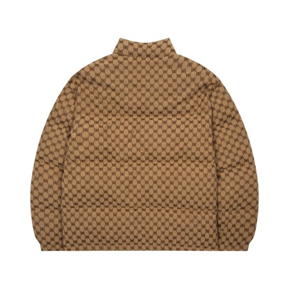 バレンシアガ「Balenciaga」‌ダブルB フルプリント ダウンジャケット