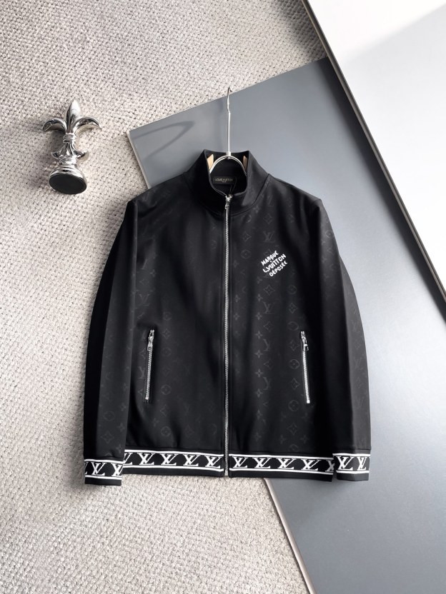 ルイ・ヴィトン「Louis Vuitton」2025秋冬 メンズ スポーツウェア セットアップ