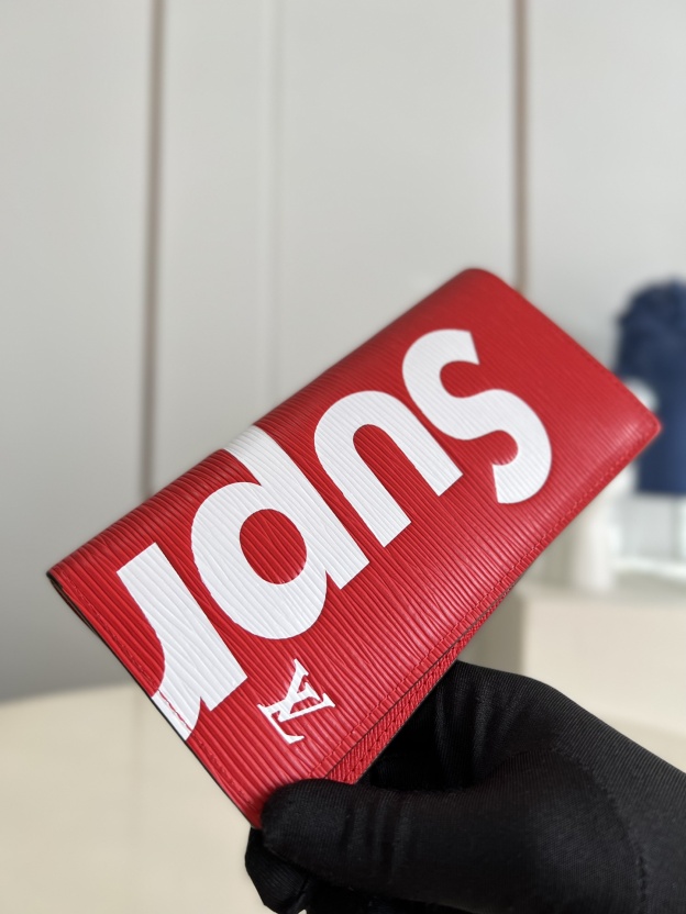 ルイ・ヴィトン「Louis Vuitton」LV ✕ Supreme コラボ ポルトフォイユ･ブラザ