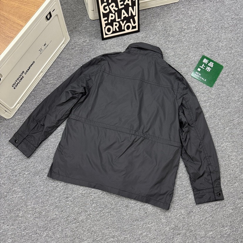 モンクレール「Moncler」2025年春季新作 ジャケット