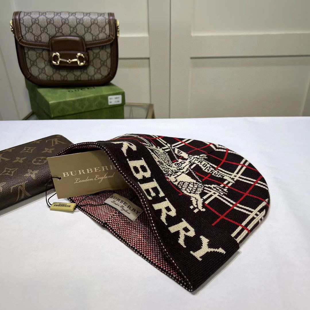 バーバリー「Burberry」クラシックチェックニット帽