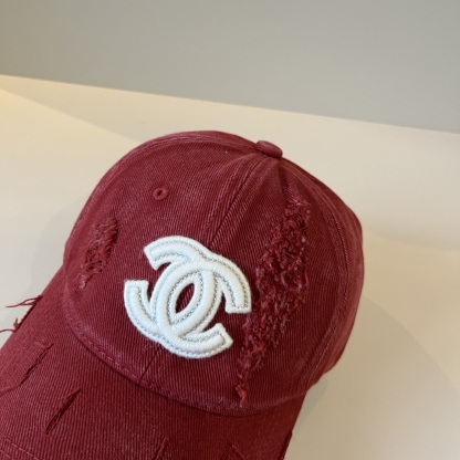 シャネル「Chanel」25S 新作 ロゴクラシックキャップ