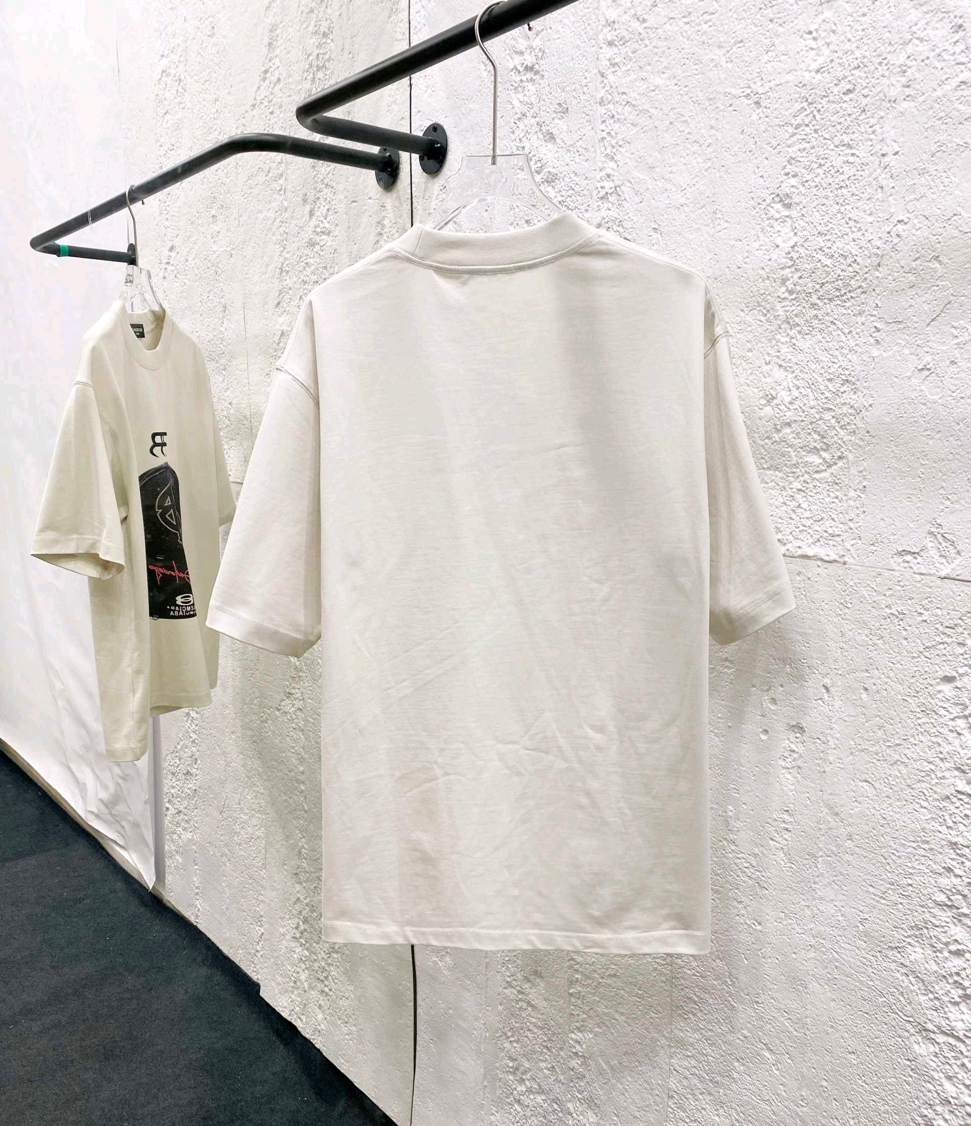 バレンシアガ「Balenciaga」ハイネックプレミアムコットン半袖Tシャツ