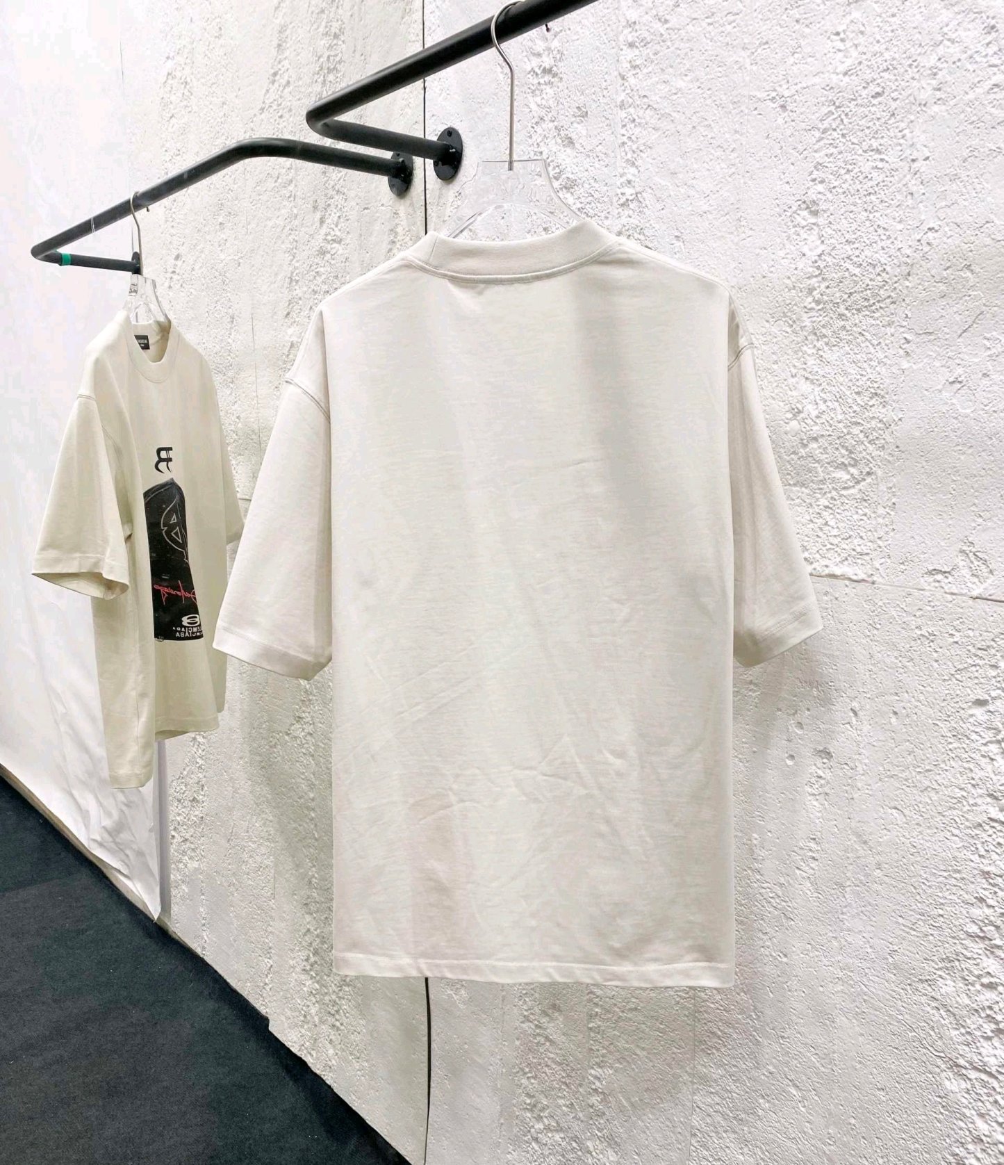 バレンシアガ「Balenciaga」ハイネックプレミアムコットン半袖Tシャツ