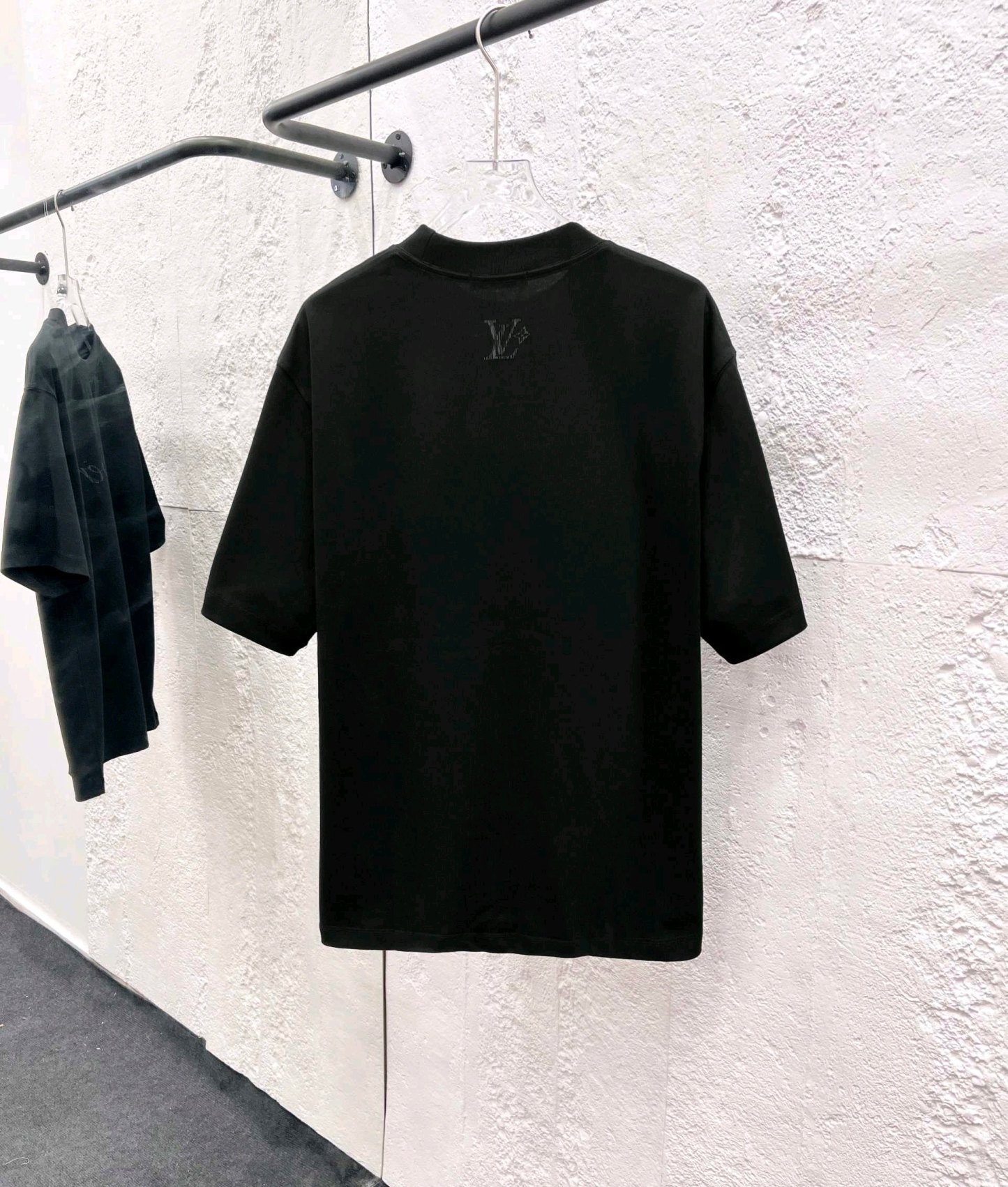 ルイ・ヴィトン「Louis Vuitton」ハイネックプレミアムコットン半袖Tシャツ