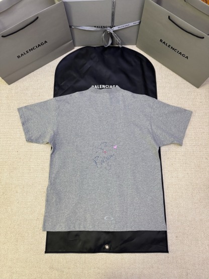 バレンシアガ「Balenciaga」ブリトニー・スピアーズ ポートレート プリントTシャツ