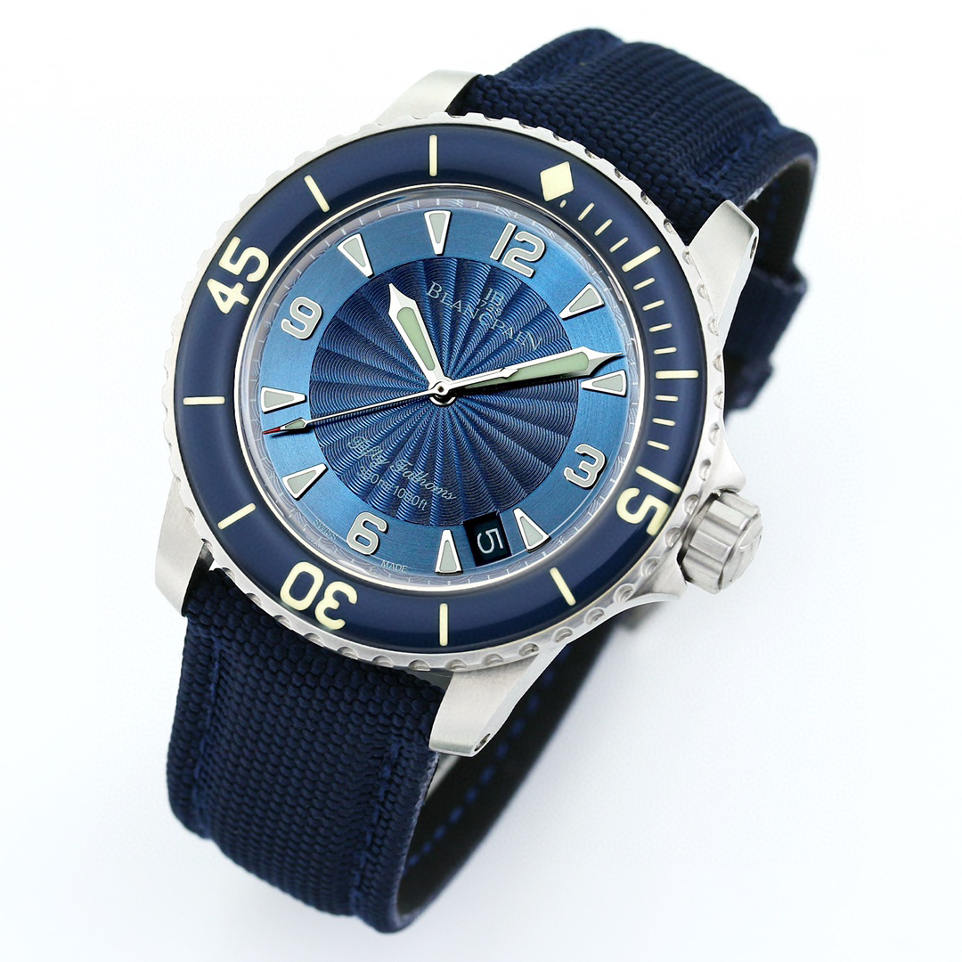 ブランパン「Blancpain」フィフティ・ファゾム自動巻きダイバーズウォッチ45mm