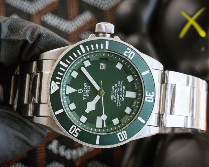 チューダー「Tudor」ペラゴス シリーズメンズウォッチ42MM