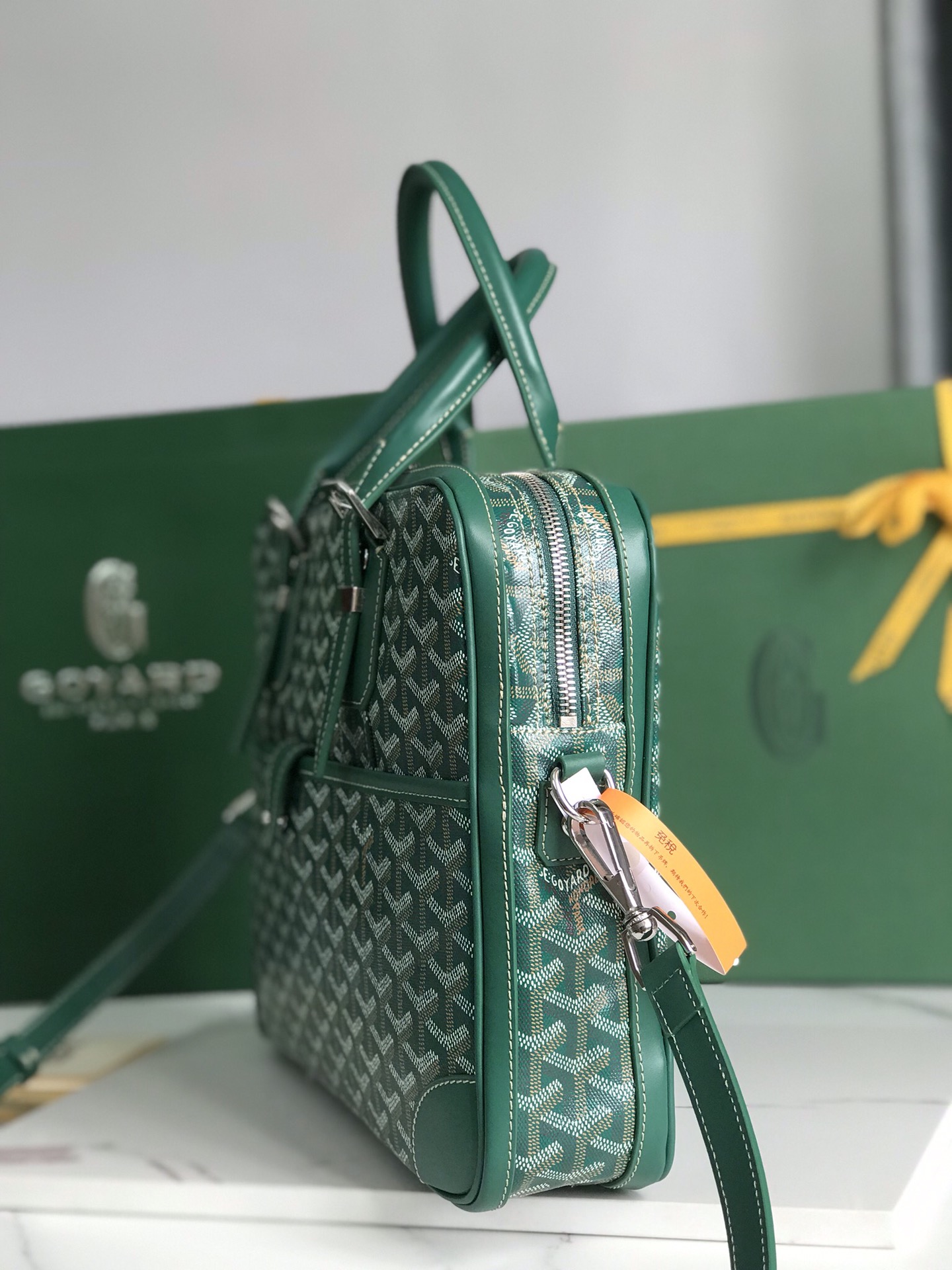 ゴヤール「Goyard」Ambassade トランペットですメッセージバッグ