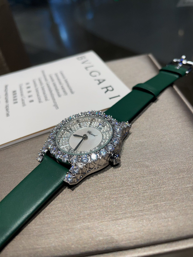 ショパール「Chopard」ハッピーダイヤモンドジュエリーウォッチ36mm