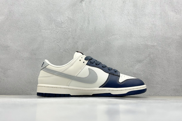 「コラボモデル」Nike SB Dunk Low x Supreme コラボレーション ロー タイプ スケート シューズ