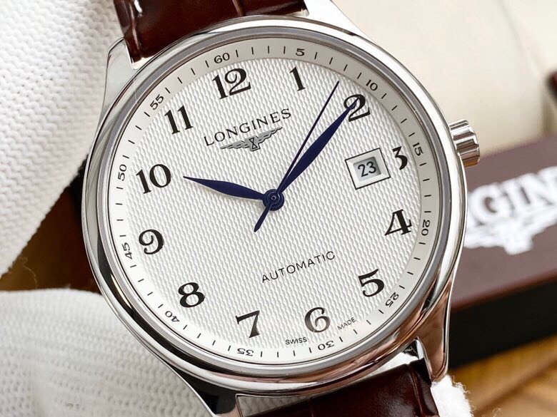 ロンジン「Longines」Conquest Automaticメンズウォッチ39MM