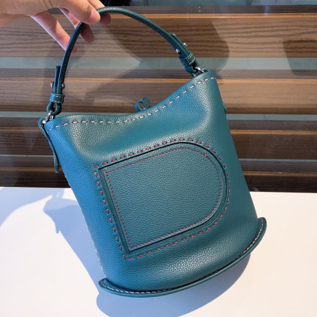 デルヴォー「Delvaux」Pin ミニバケットバッグ