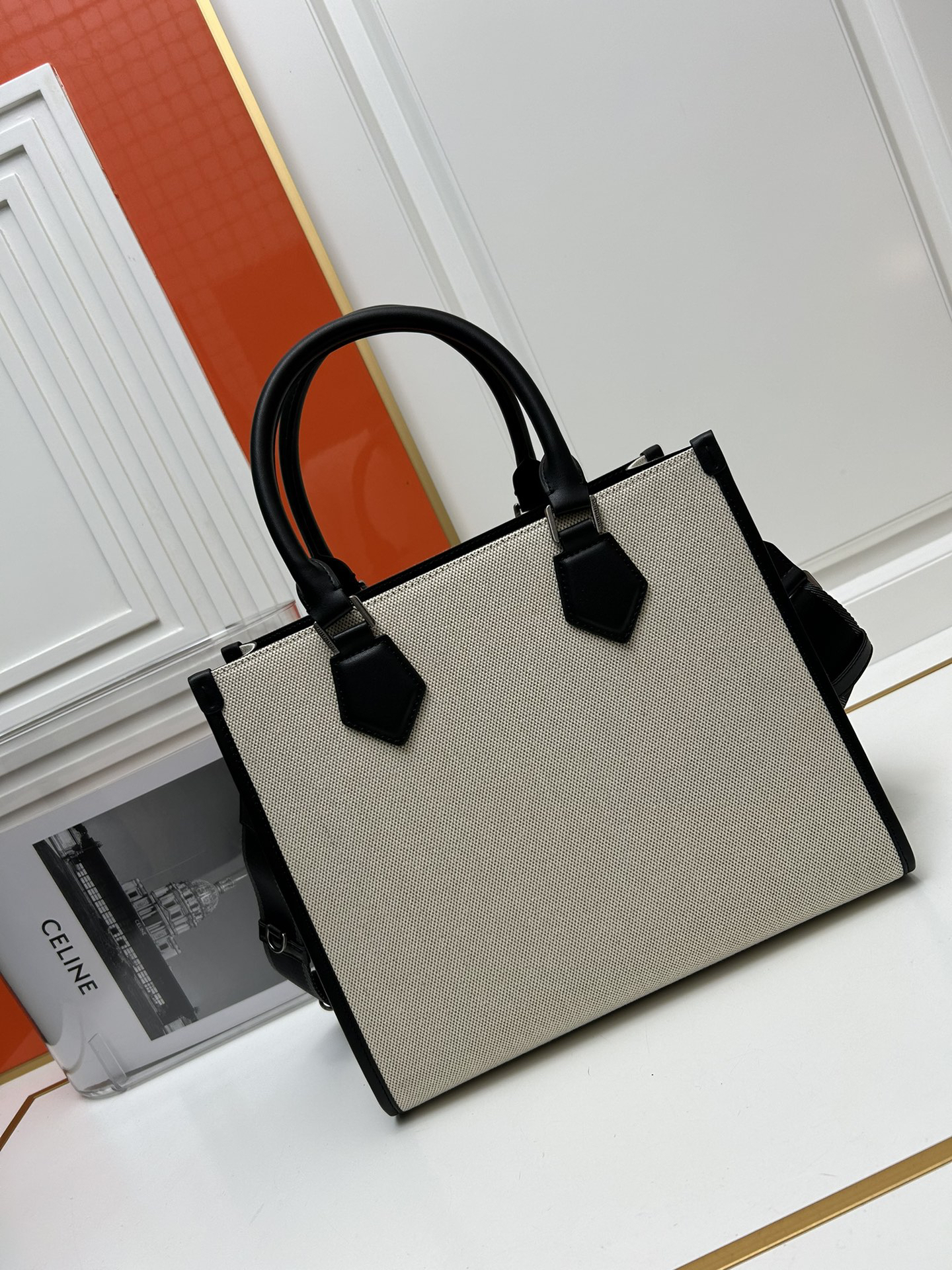 ドルチェ・アンド・ガッバーナ「D&G」キャンバス&レザー トートバッグ