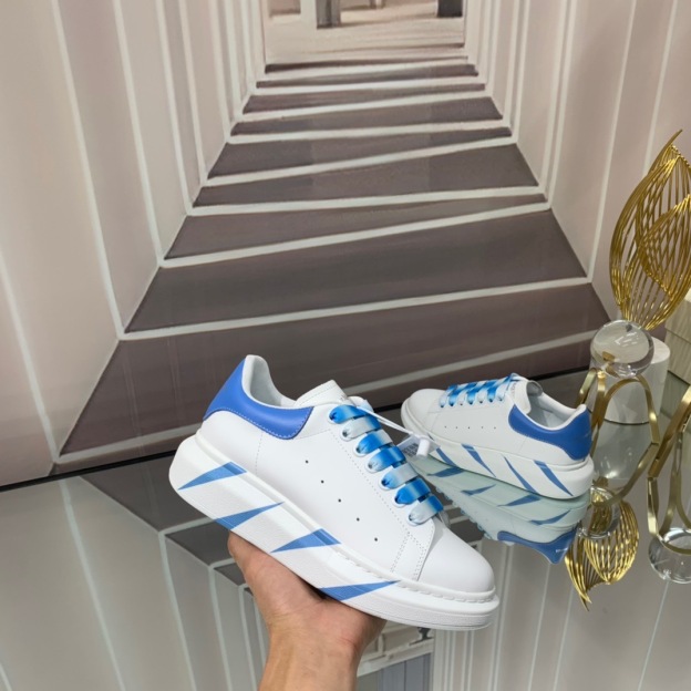 アレキサンダー・マックイーン［Alexander McQueen］Oversized Sneaker "Premium Calf Lining" スニーカー