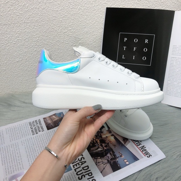 アレキサンダー・マックイーン［Alexander McQueen］Oversized Sneaker "Fluffy-Trim White" スニーカー