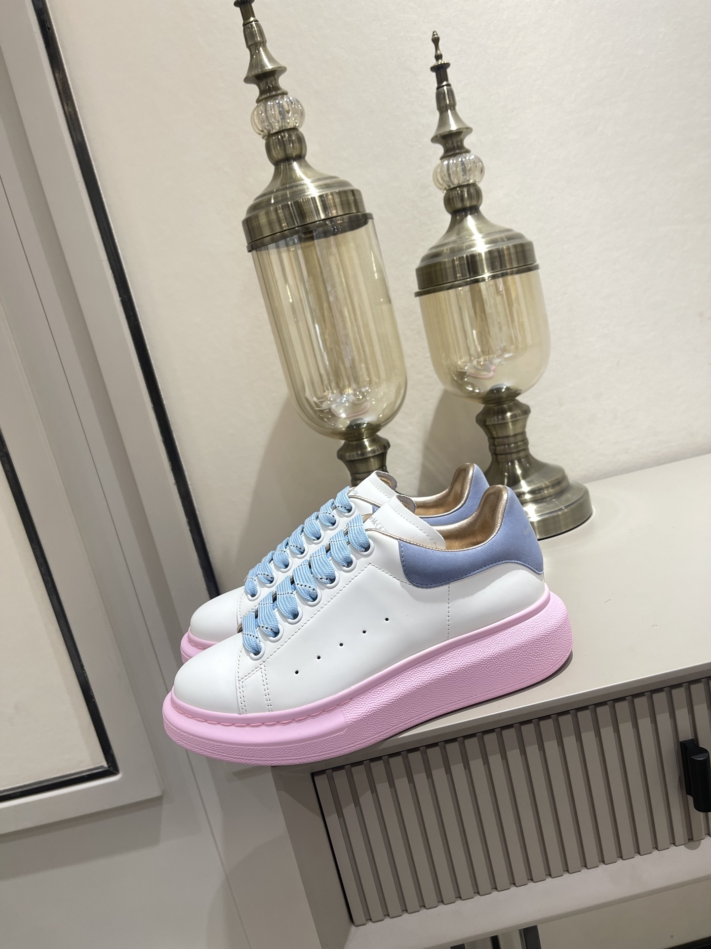 アレキサンダー・マックイーン［Alexander McQueen］Oversized Sneaker スニーカー