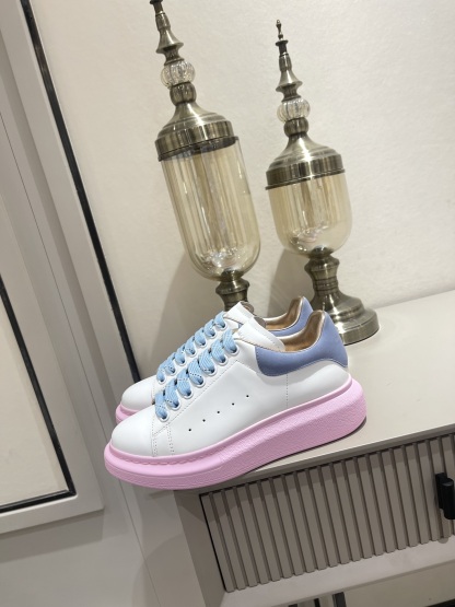 アレキサンダー・マックイーン［Alexander McQueen］Oversized Sneaker スニーカー