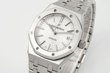 オーデマ ピゲ「Audemars Piguet」ロイヤルオーク 自動巻き腕時計 37MM