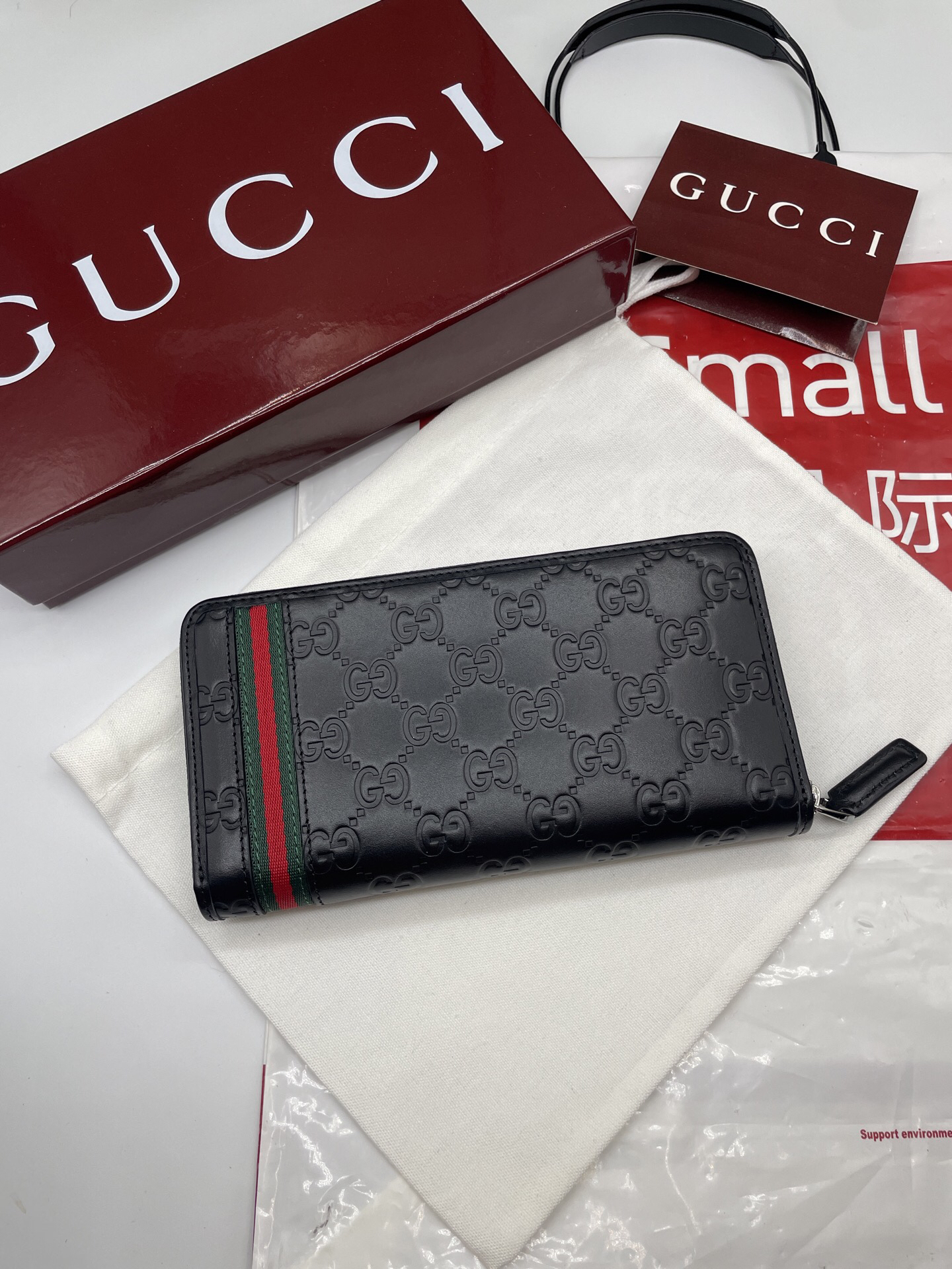 グッチ「Gucci」 オフィディア GG コンチネンタルウォレット