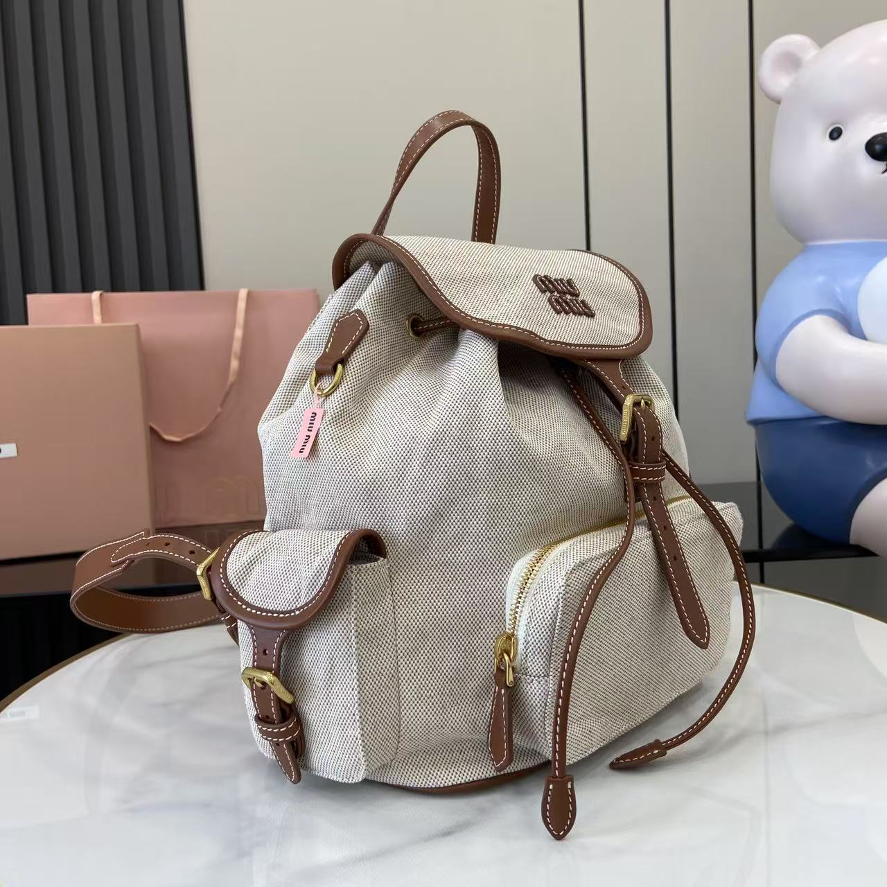 ミュウミュウ「Miu Miu」バックパック レザー＆キャンバス デュアルストラップ ショルダーバッグ