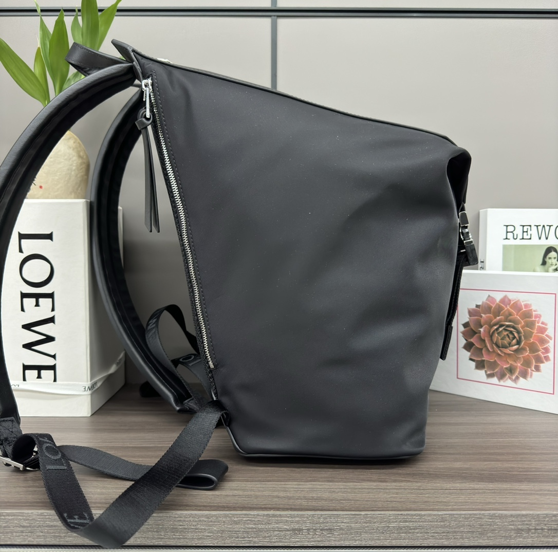 ロエベ「Loewe」Flex バックパック