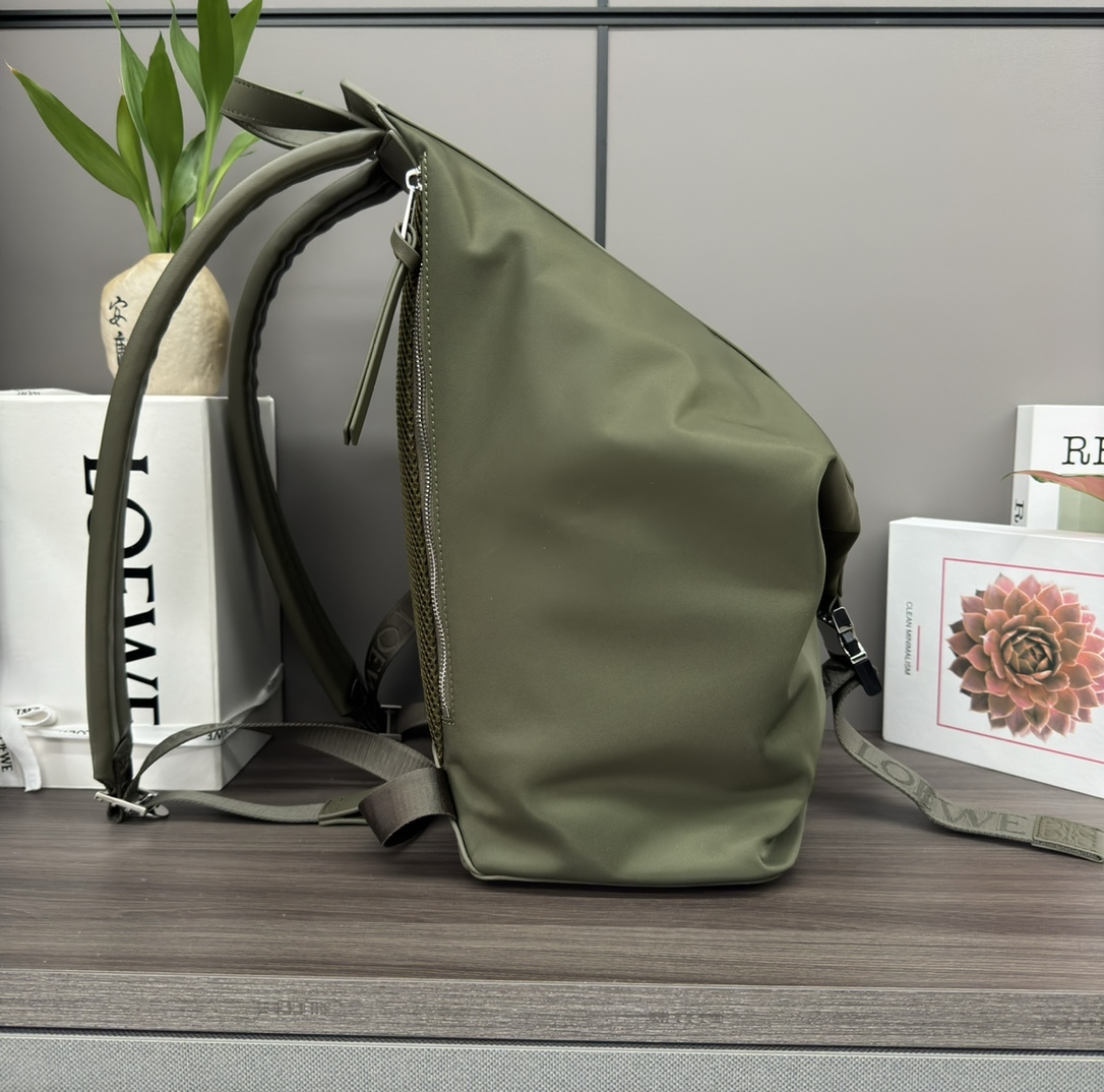 ロエベ「Loewe」Flex バックパック