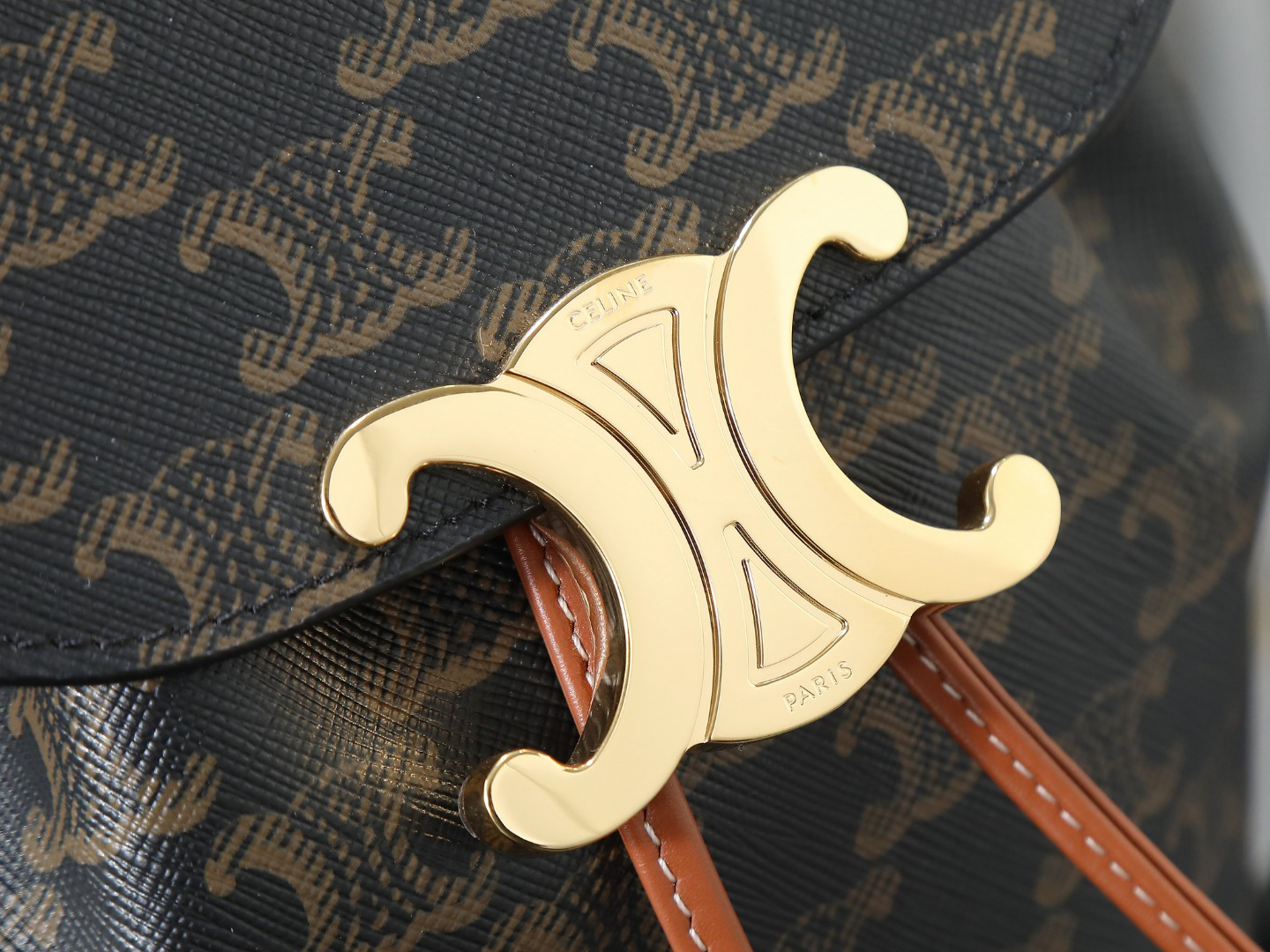 セリーヌ「Celine」Triomphe ミニ バックパック