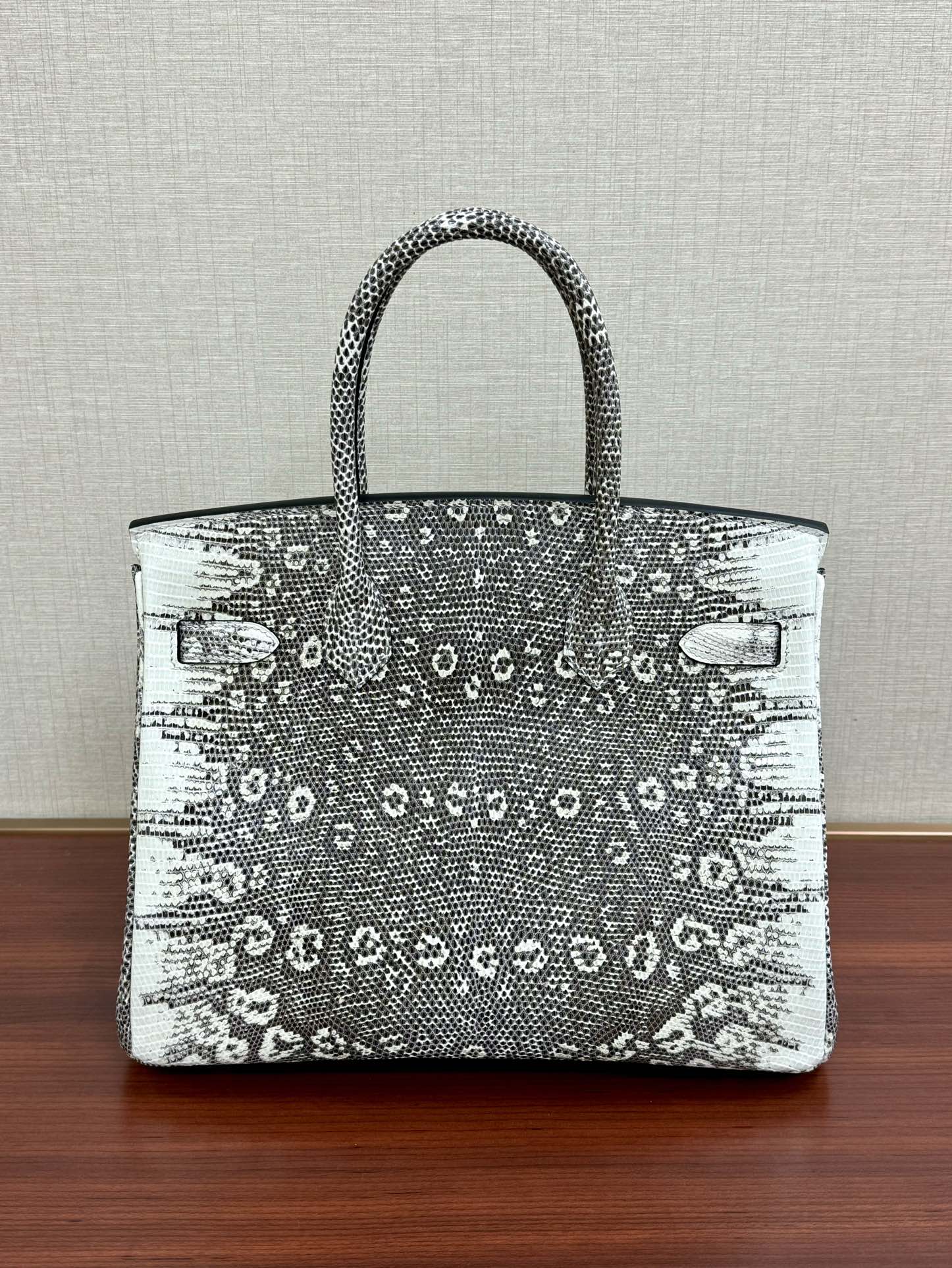 エルメス「Hermès」リザードレザー バッグ