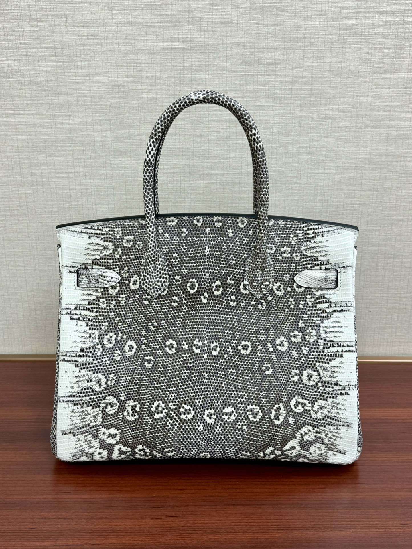 エルメス「Hermès」リザードレザー バッグ