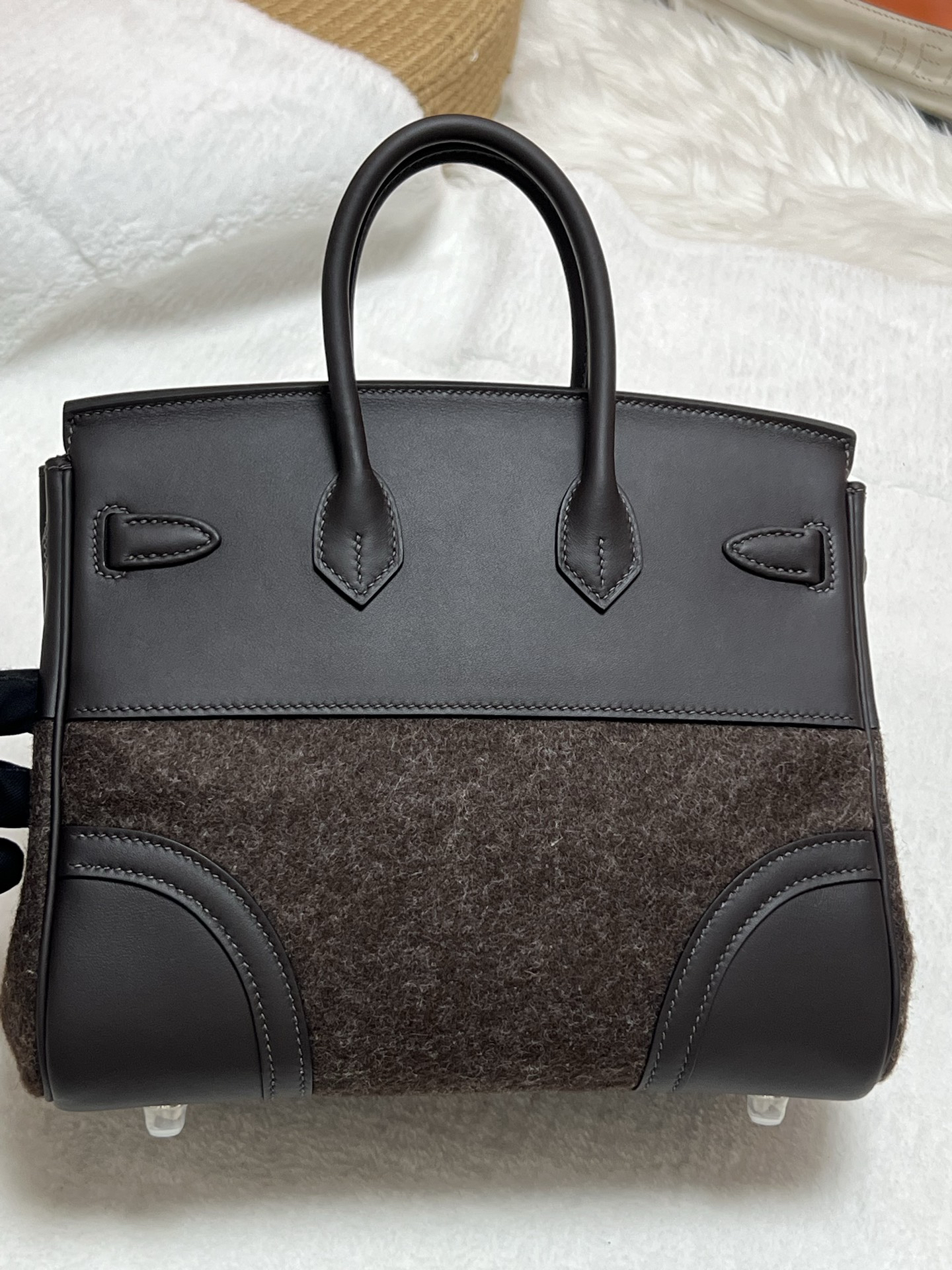 エルメス「Hermès」ウッド（烏木色）スウィフトレザー＆フェルト シルバーハードウェア バッグ