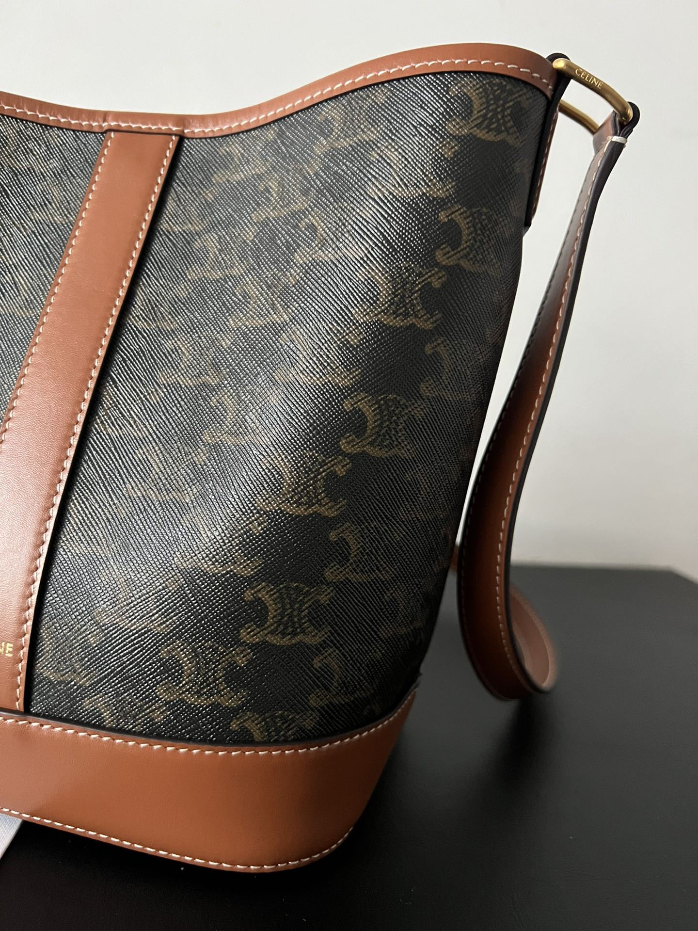 セリーヌ「Celine」凱旋プリントのバケツバッグを特注しました