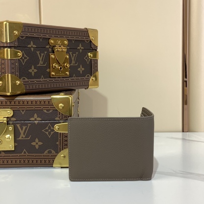 ルイ・ヴィトン(Louis Vuitton) ポルトフォイユ･ミュルティプル