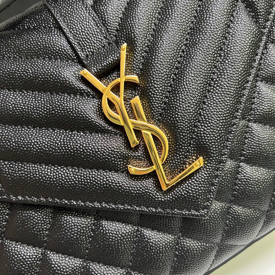 サンローラン「Saint Laurent」‌ ENVELOPE 中サイズ キャビアレザー エンンベロープバッグ