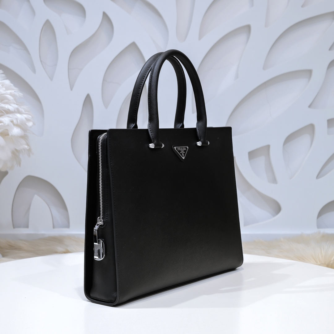 プラダ「Prada」Re-Nylon 2025 メンズ ビジネスバッグ