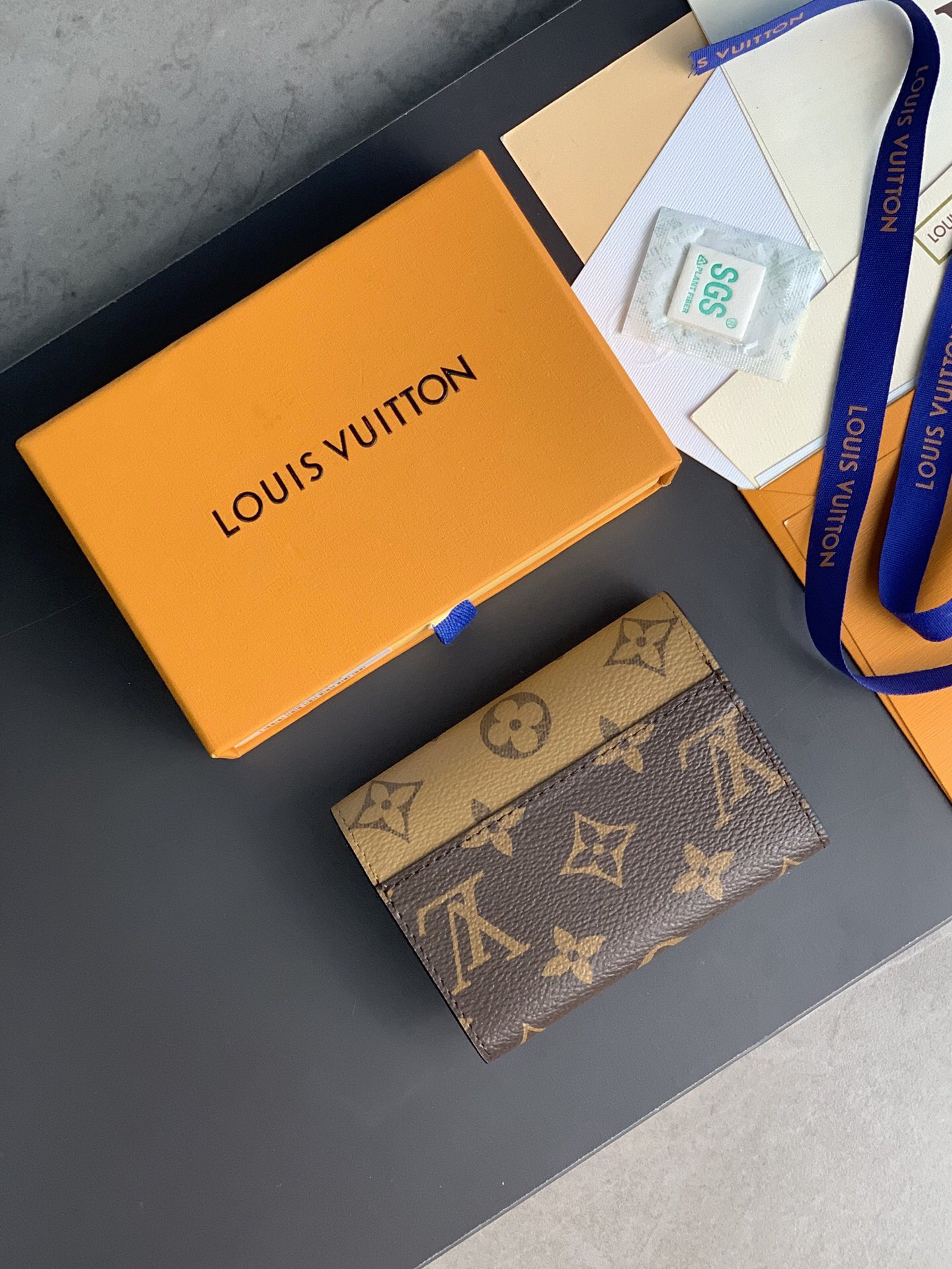 ルイ・ヴィトン「Louis Vuitton」ROSALIE ゼロウォレット