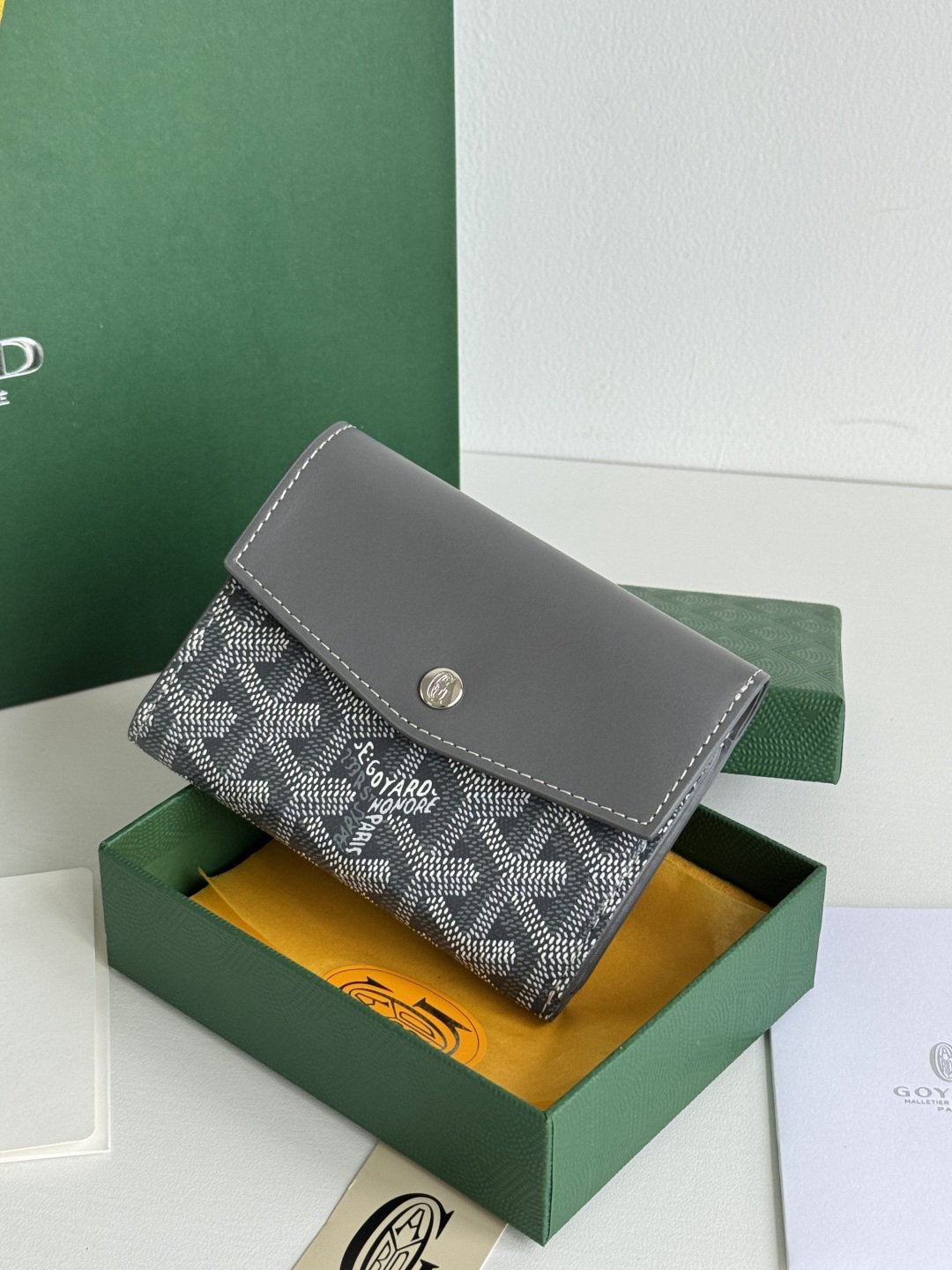 ゴヤール「Goyard」Saint Pierre 財布