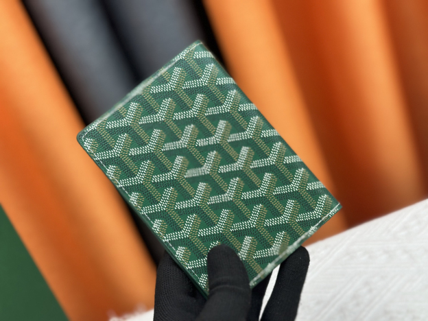ゴヤール「Goyard」Grenelle パスポートケース