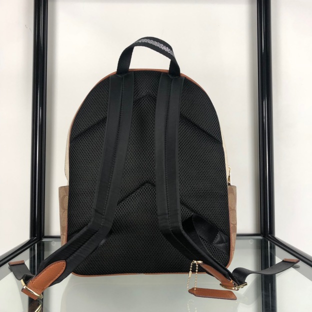 コーチ「Coach」COURT Bapa デュアルカラー バックパック