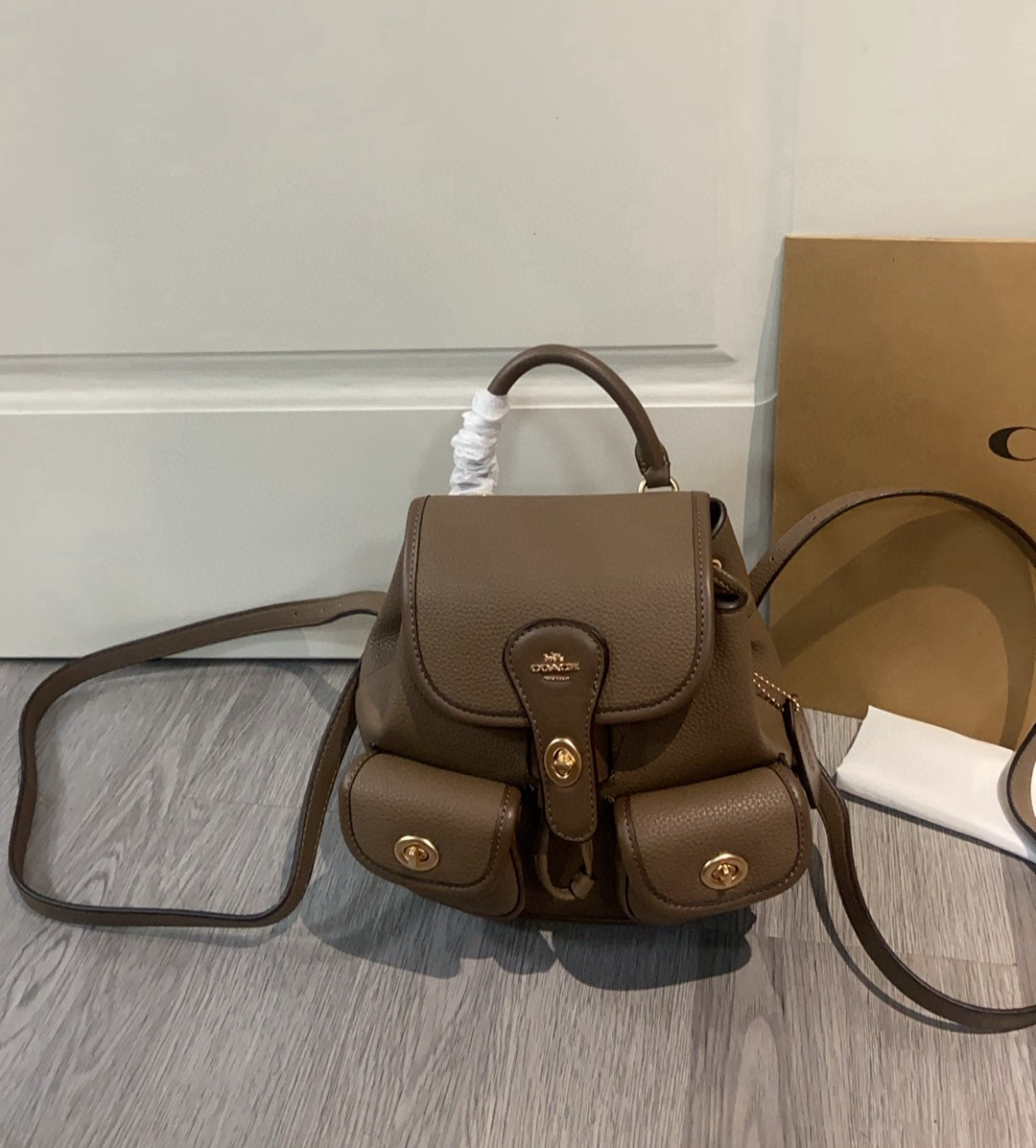 コーチ「Coach」 Hadley ウォールナット バックパック