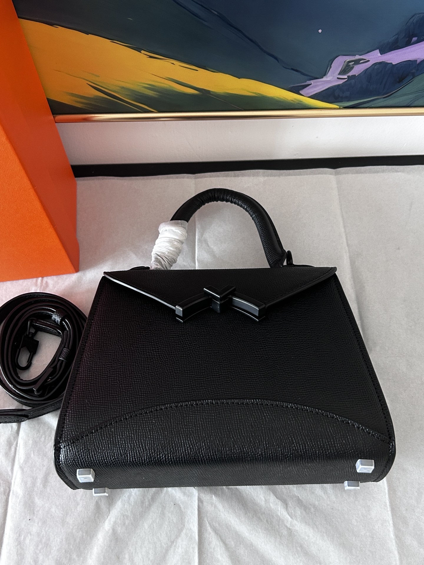 モイナ「Moynat」Gabrielle Mロック ハンドバッグ