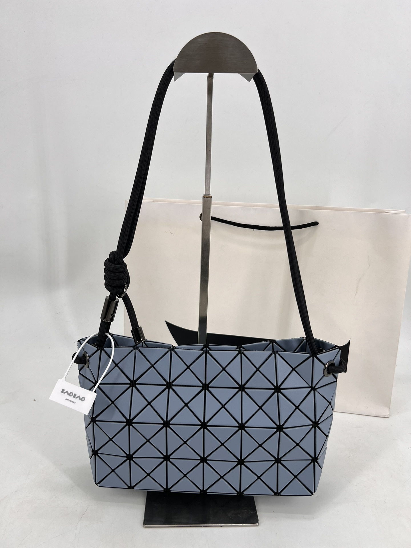 イッセイ・ミヤケ「Issey Miyake」ボストンショルダーバッグ