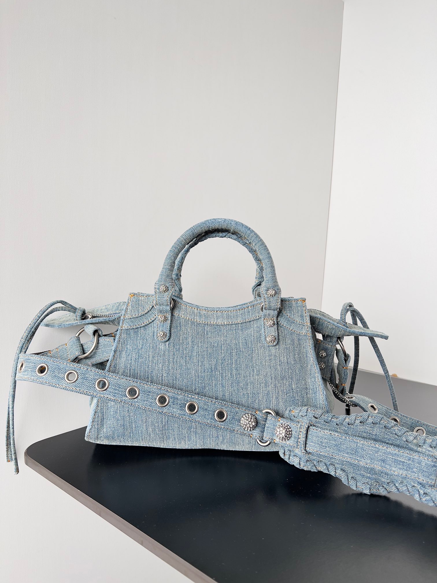 バレンシアガ「Balenciaga」Denim Motocross Bag
