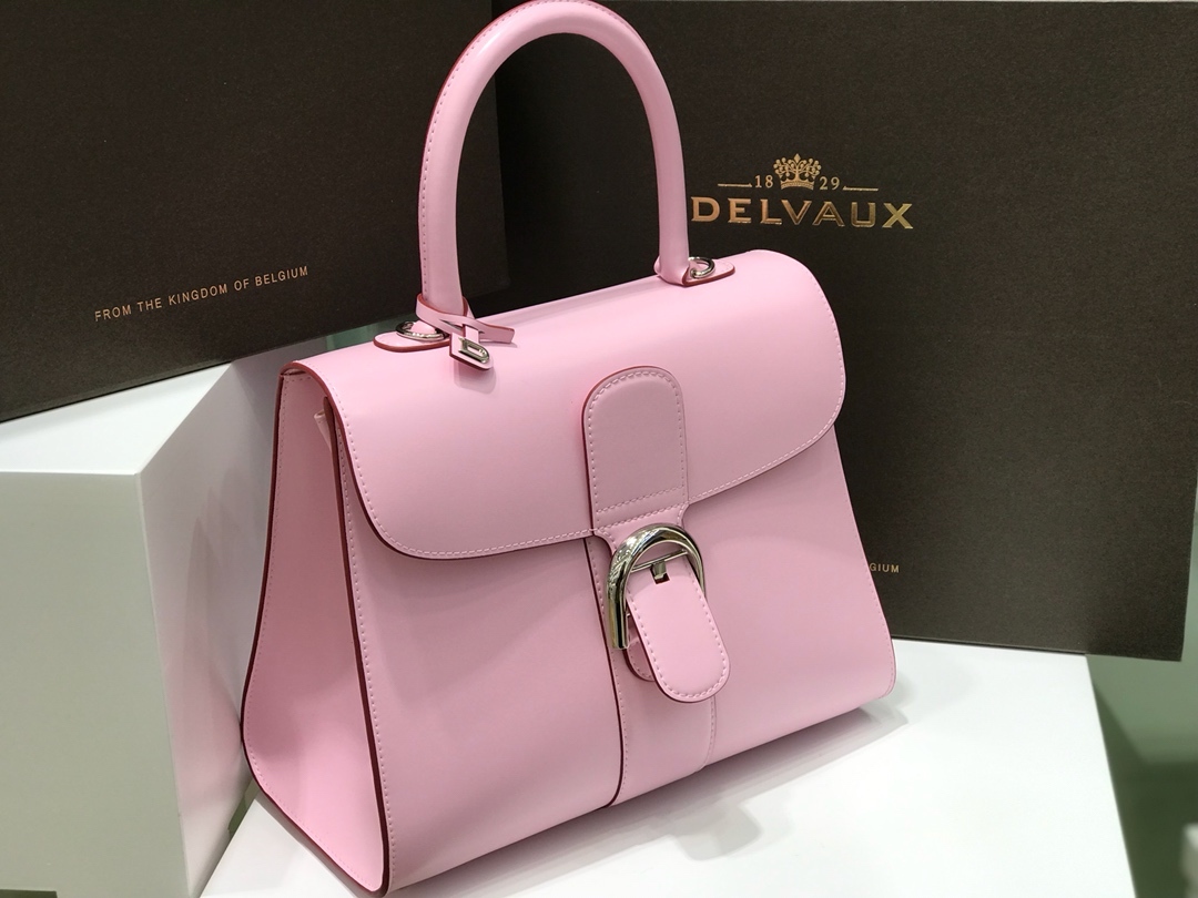 デルヴォー「Delvaux」ミニアーチャー ショルダーバッグ