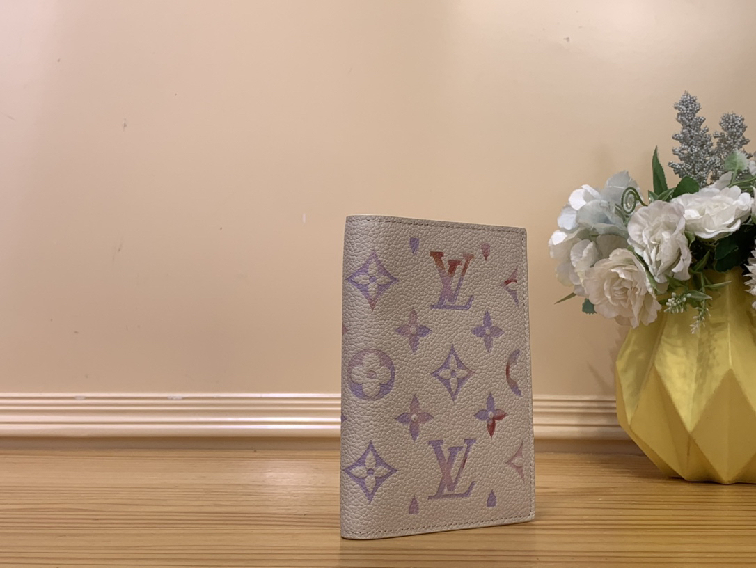 ルイ・ヴィトン「Louis Vuitton」パスポートホルダー