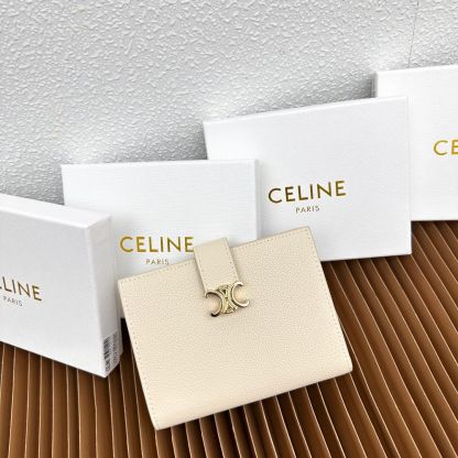 セリーヌ「Celine」VICTOIRE スムースレザー ミディアムウォレット