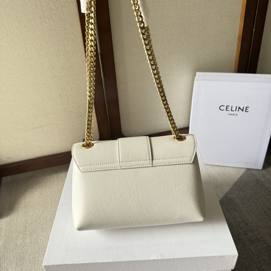 セリーヌ「Celine」TEEN VICTOIRE レザー ショルダーバッグ