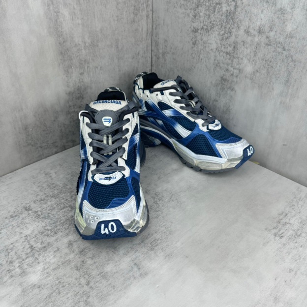 バレンシアガ「Balenciaga」トリプルs不良スニーカー